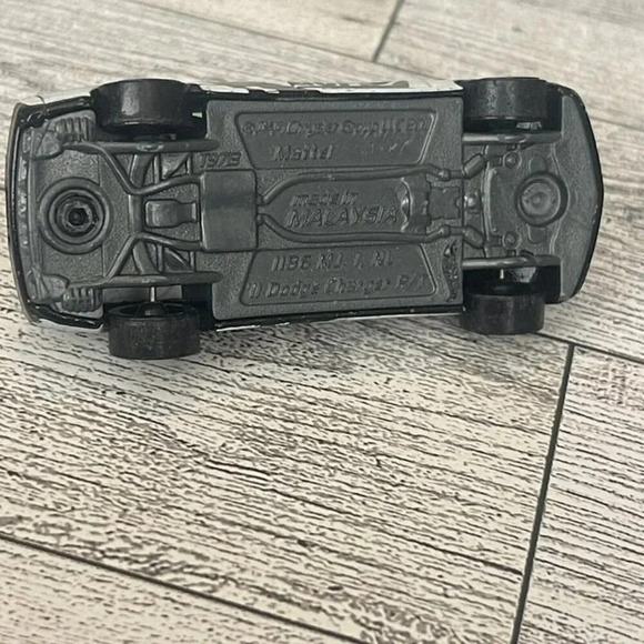 Hot Wheels 2019 Batman Vs Superman '11 Dodge Charger R/T T97B Malaysia - Picture 6 of 7